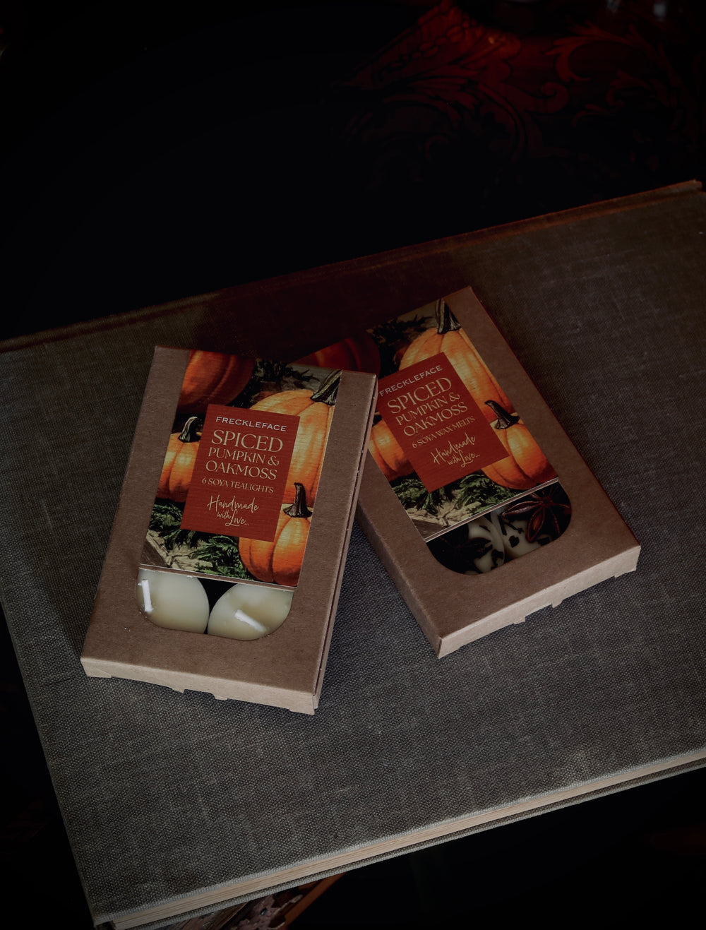 Soya Tealights - Spiced Pumpkin and Oakmoss